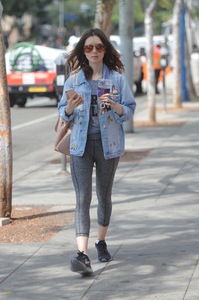 Lily_Collins__7_.jpg