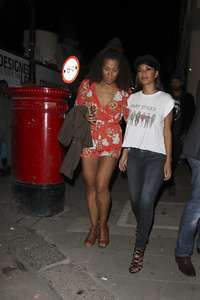 Nicole-Scherzinger-Leaving-Tape-nightclub--03.jpg