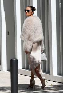 Olivia-Culpo-out-in-Miami--21.jpg