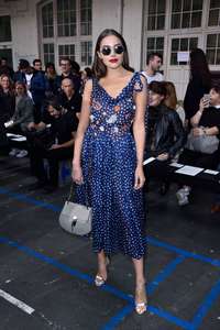 Olivia-Culpo_-John-Galliano-AW-2017-Show--02.jpg