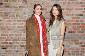 actress-olivia-culpo-and-model-emily-ratajkowski-pose-backstage-of-picture-id510502422.jpg