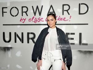 actress-olivia-culpo-attends-forward-by-elyse-walker-unravel-event-at-picture-id508273024.jpg
