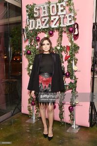 actress-olivia-culpo-attends-givingtuesdayshoedazzle-hosted-by-olivia-picture-id500525660.jpg