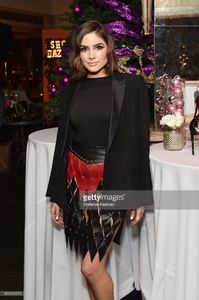 actress-olivia-culpo-attends-givingtuesdayshoedazzle-hosted-by-olivia-picture-id500525672.jpg