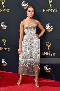 actress-olivia-culpo-attends-the-68th-annual-primetime-emmy-awards-at-picture-id607646024.jpg