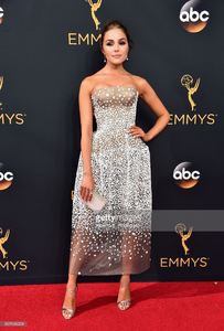 actress-olivia-culpo-attends-the-68th-annual-primetime-emmy-awards-at-picture-id607646028.jpg