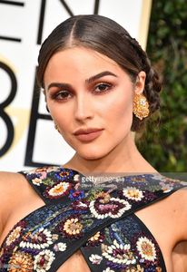 actress-olivia-culpo-attends-the-74th-annual-golden-globe-awards-at-picture-id631237888.jpg