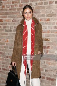 actress-olivia-culpo-poses-backstage-of-the-maiyet-fashion-show-fall-picture-id510502416.jpg