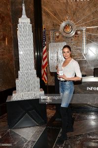 actress-olivia-culpo-poses-for-photos-during-the-lighting-ceremony-of-picture-id527697624.jpg