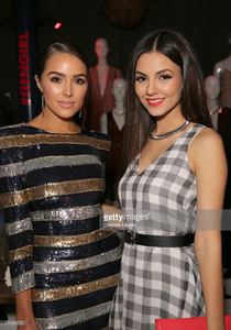 actresses-olivia-culpo-and-victoria-justice-attend-the-nylon-young-picture-id472461232.jpg