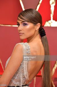 actressmodel-olivia-culpo-attends-the-89th-annual-academy-awards-at-picture-id645725354.jpg