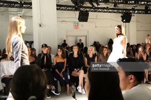 alana-hadid-olivia-culpo-whitney-port-kaya-stewart-and-renee-bargh-picture-id601087880.jpg