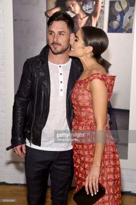 athele-danny-amendola-and-olivia-culpo-pose-backstage-before-the-zac-picture-id635342954.jpg