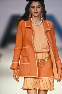 chanel-hc-ss-1990-8.thumb.png.31044cb0746bebcc758bca1fcec87682.png