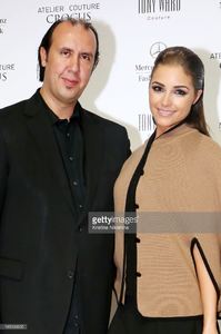 designer-tony-ward-and-miss-universe-olivia-culpo-attends-the-week-picture-id185933655.jpg