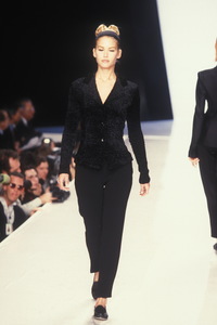 donna-karan-fw-1995-3.thumb.jpg.6de5558859bba8dd07e68f78d89b8be9.jpg