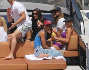 hailey-baldwin-in-bikini-boat-trip-with-joe-jonas-and-wilmer-valderrama-miami-07-07-2017-13.jpg