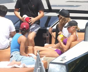 hailey-baldwin-in-bikini-boat-trip-with-joe-jonas-and-wilmer-valderrama-miami-07-07-2017-14.jpg