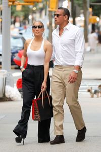 jennifer-lopez-and-alex-rodriguez-on-the-way-to-dinner-at-kappo-masa-restaurant-in-nyc-07-06-2017-9.jpg