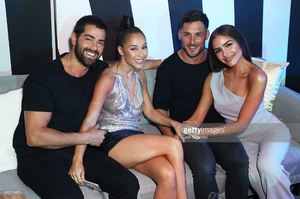 jesse-metcalfe-cara-santana-danny-amendola-and-olivia-culpo-attend-w-picture-id662714874.jpg