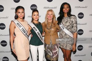 miss-teen-usa-2012-logan-west-miss-universe-2012-olivia-culpo-ceo-picture-id159592277.jpg