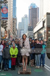 miss-universe-olivia-culpo-visits-extra-in-times-square-on-january-3-picture-id158908175.jpg