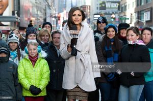 miss-universe-olivia-culpo-visits-extra-in-times-square-on-january-3-picture-id158908182.jpg
