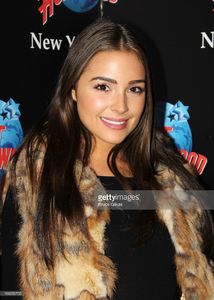 miss-universe-olivia-culpo-visits-planet-hollywood-times-square-on-picture-id166556735.jpg
