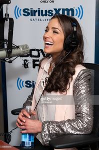 miss-universe-olivia-culpo-visits-the-covino-rich-show-at-the-on-4-picture-id158959558.jpg