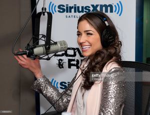 miss-universe-olivia-culpo-visits-the-covino-rich-show-at-the-on-4-picture-id158959574.jpg