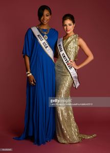 miss-usa-2012-nana-meriwether-and-miss-universe-2012-olivia-culpo-a-picture-id164250545.jpg