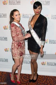 miss-usa-2012-nana-meriwether-and-miss-universe-2012-olivia-culpo-picture-id162220232.jpg