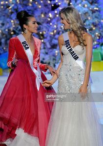 miss-usa-2012-olivia-culpo-and-miss-australia-2012-renae-ayris-react-picture-id158581322.jpg