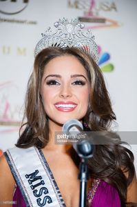 miss-usa-2012-olivia-culpo-attends-the-2012-miss-usa-post-pageant-picture-id145704538.jpg