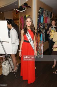 miss-usa-2012-olivia-culpo-attends-the-same-sky-ethical-shopping-by-picture-id147238011.jpg