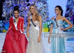 miss-usa-2012-olivia-culpo-miss-australia-2012-renae-ayris-and-miss-picture-id158581354.jpg