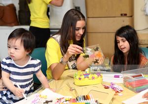 miss-usa-olivia-culpo-visits-at-beth-israel-medical-center-on-august-picture-id149998162.jpg