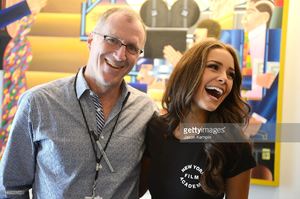 miss-usa-olivia-culpo-visits-the-campus-of-the-new-york-film-academy-picture-id146222157.jpg
