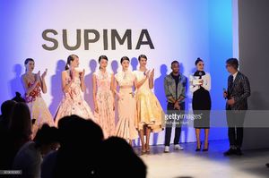 models-supima-design-competition-winner-jeffrey-taylor-olivia-culpo-picture-id600633930.jpg