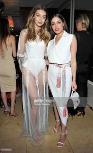 modelsactresses-gigi-hadid-and-olivia-culpo-attend-the-daily-front-picture-id516753202.jpg