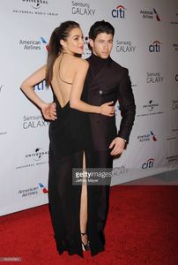 musician-nick-jonas-and-actressmodel-olivia-culpo-attend-the-music-picture-id464345304.jpg