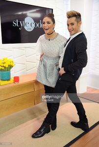 olivia-culpo-and-frankie-grande-appear-on-amazons-style-code-live-on-picture-id631368362.jpg