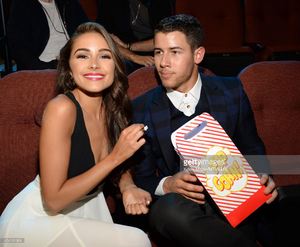 olivia-culpo-and-nick-jonas-attend-the-2014-mtv-video-music-awards-at-picture-id454101906.jpg