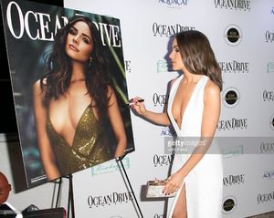 olivia-culpo-arrives-at-her-ocean-drive-cover-party-at-ricks-south-picture-id631541068.jpg