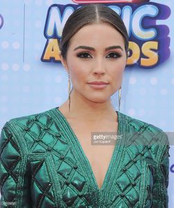 olivia-culpo-arrives-at-the-2015-radio-disney-music-awards-at-nokia-picture-id471178132.jpg