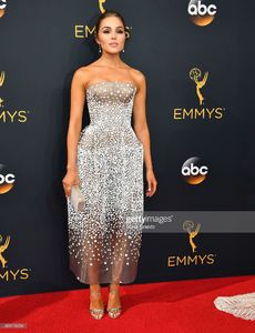 olivia-culpo-arrives-at-the-68th-annual-primetime-emmy-awards-at-on-picture-id609116234.jpg