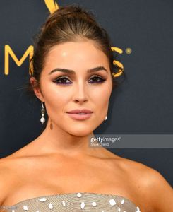 olivia-culpo-arrives-at-the-68th-annual-primetime-emmy-awards-at-on-picture-id609116272.jpg