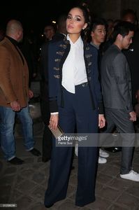 olivia-culpo-arrives-at-the-gold-obsession-party-loreal-paris-as-part-picture-id612088288.jpg