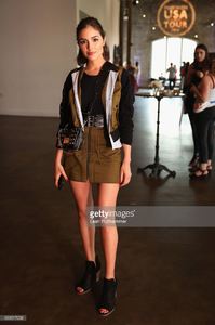 olivia-culpo-attends-dsw-elle-happy-hour-event-celebrating-dsws-usa-picture-id693917058.jpg