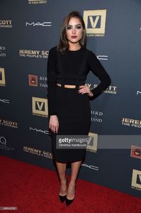 olivia-culpo-attends-jeremy-scott-the-peoples-designer-new-york-at-picture-id488444058.jpg